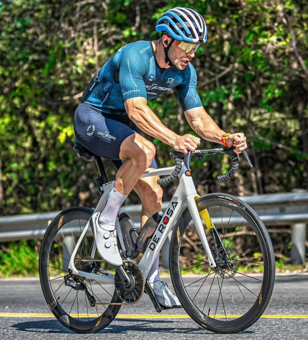 Ahyka Aero bottle and cage combo